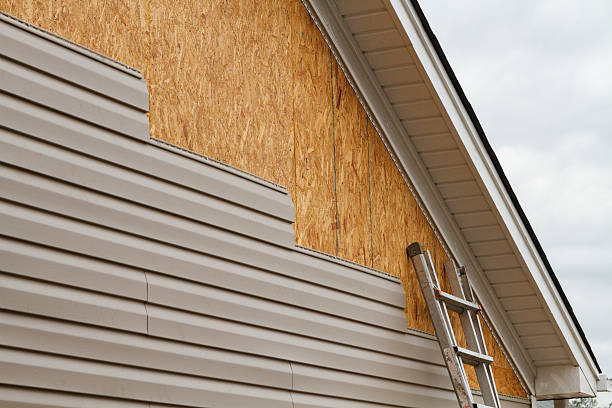 24/7 Emergency Siding Repair experts in Newport, SC